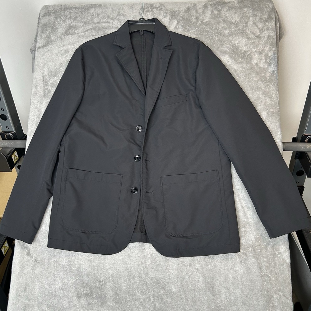 H&M Men's Regular Fit Travel Series Zip‎ Up Interior Pocket